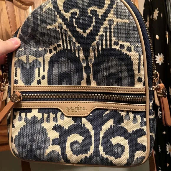 Spartina 449 Daufuskie Island Linen and Leather Navy and Cream Backpack Spartina 449 | Bags | Spartina 449 Daufuskie Island Linen  main image 3